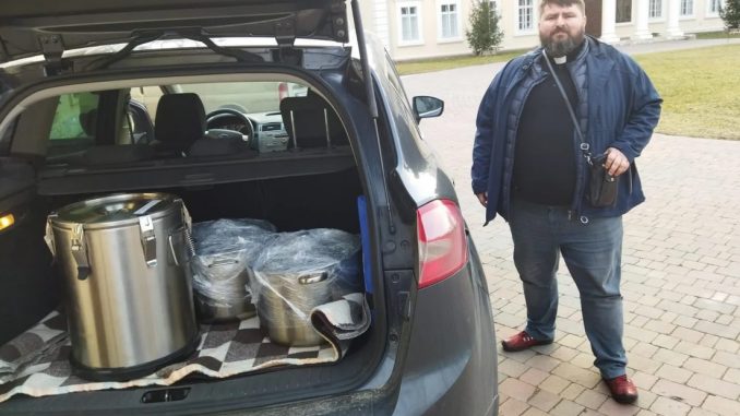 Pl_pomaganje_izbjeglice